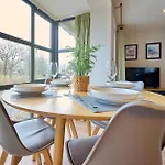 Riverside Park 3 아파트 *