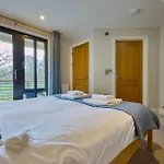 Riverside Park 3 아파트 *